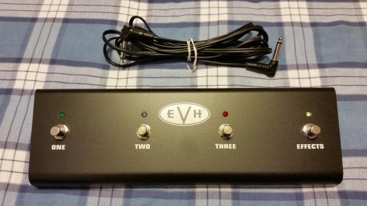 evh 5150 pedal out of wrap top nice.jpg