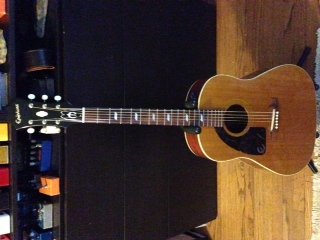 Epiphone.JPG