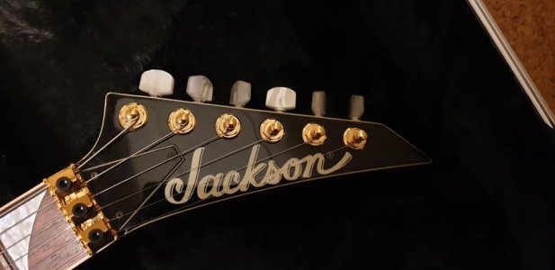 20191015_210335.jpg 20191015_210335.jpg