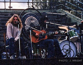 eko-ranger-12-with-led-zep.jpg eko-ranger-12-with-led-zep.jpg