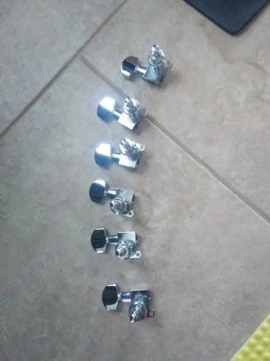 schaller m6- top.jpg schaller m6- top.jpg