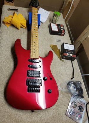 HM Strat.jpg HM Strat.jpg