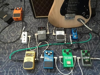 pedal board.jpg