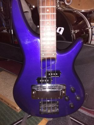 My Ibanez-Frankenbez.jpg