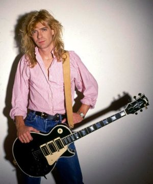 Steve_Clark_Def_Leppard_Death.jpg