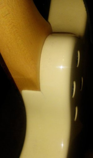 Ibby_crack.jpg Ibby_crack.jpg