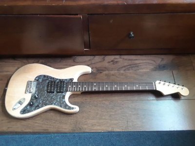 Jazz strat 2.jpg - Click image for larger version  Name:	Jazz strat 2.jpg Views:	0 Size:	77.9 KB ID:	6018517