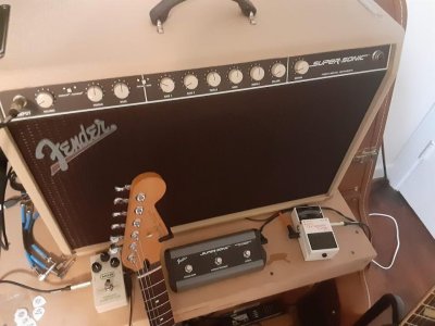 Click image for larger version  Name:	guitar#95.jpg Views:	0 Size:	39.3 KB ID:	6056450