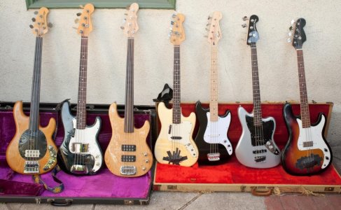 Basses-1.jpg