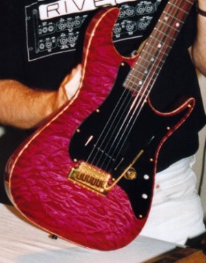 guitar_zion_1995_ty_tabor_model_prototype_2_w.jpg guitar_zion_1995_ty_tabor_model_prototype_2_w.jpg