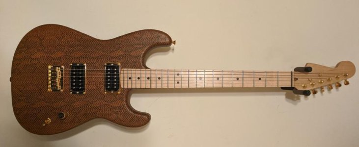 Click image for larger version  Name:	Completed Wall 02.jpg Views:	0 Size:	40.1 KB ID:	6133403