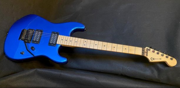 charvel02.jpg