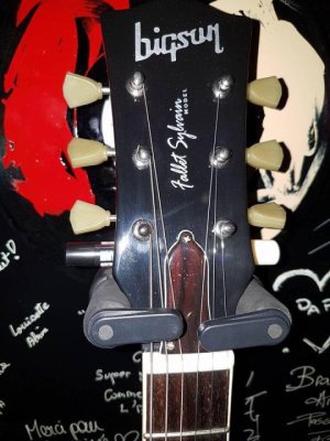 Bigson-Guitar.jpg