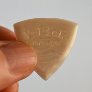 vpick nikon2.jpg vpick nikon2.jpg