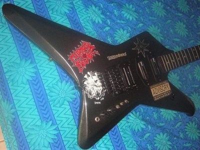 Destroyer_Fixed_BlueBackground_Sharp_iii.jpg