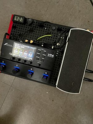 pedalboard.jpg pedalboard.jpg