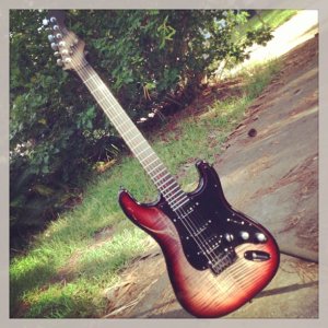 fullguitar.jpg