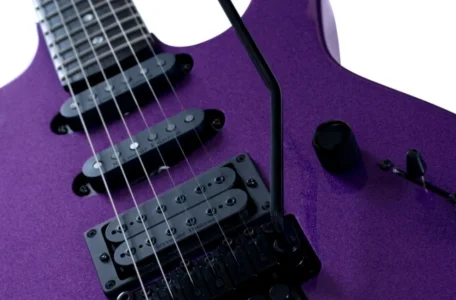 BC Rich ST3.webp BC Rich ST3.webp