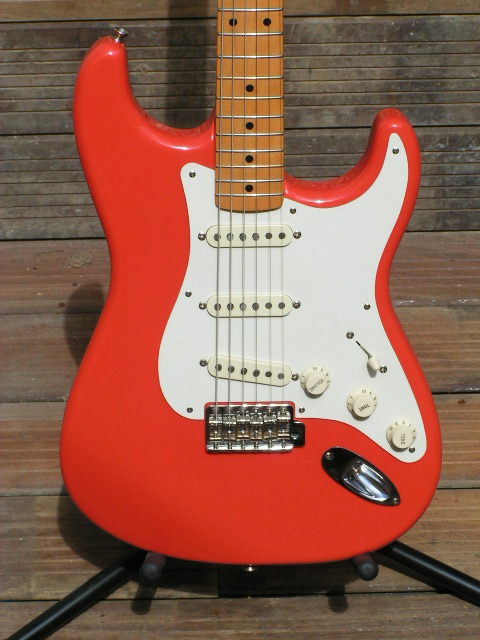 fender-classic-50s-stratocaster-fiesta-red-232861.jpg
