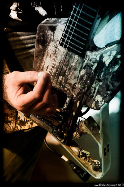 chris-holmes-jackson-guitar.jpg