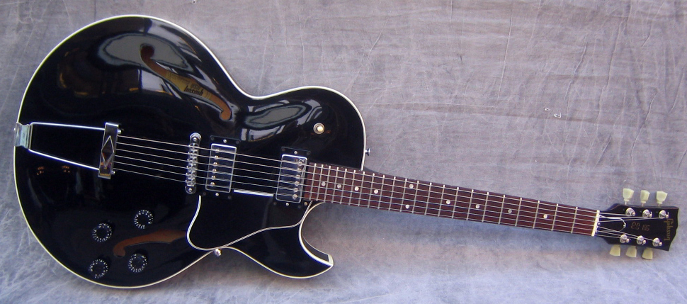 1996_Gibson_ES-135_92266427.jpg