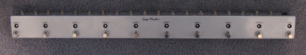Eight%20loop%20wtuner%20out%20and%20master%20bypass%2072307.jpg