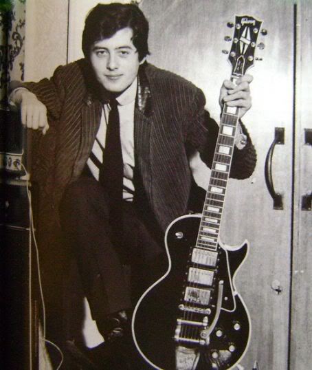Les-Paul-Custom-Black-Beauty-3.jpg