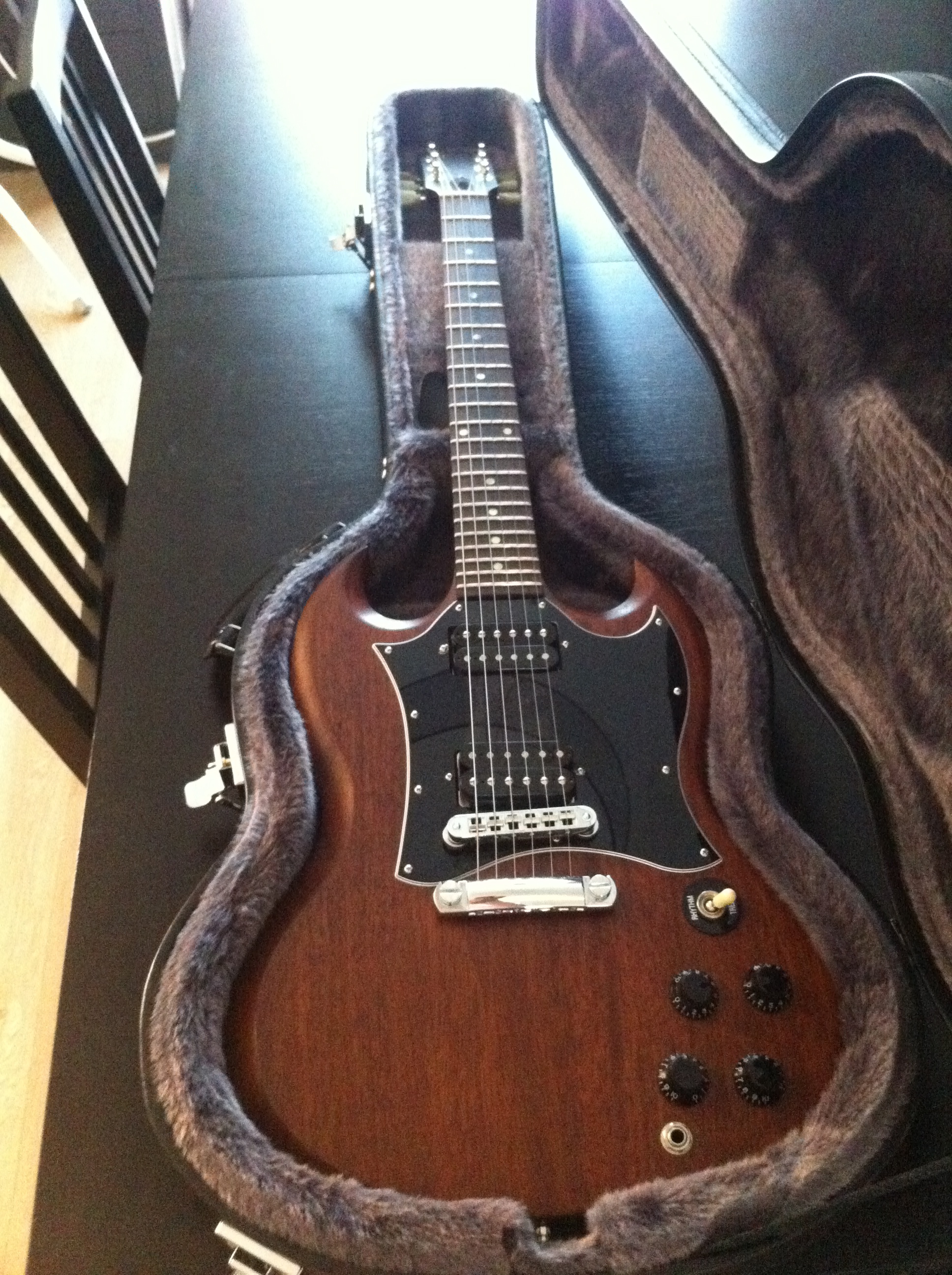 gibson-sg-special-faded-worn-brown-401167.jpg