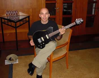 joe_satriani.jpg