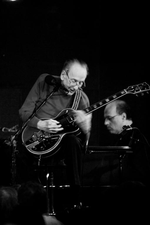 Les_Paul_live_3.jpg