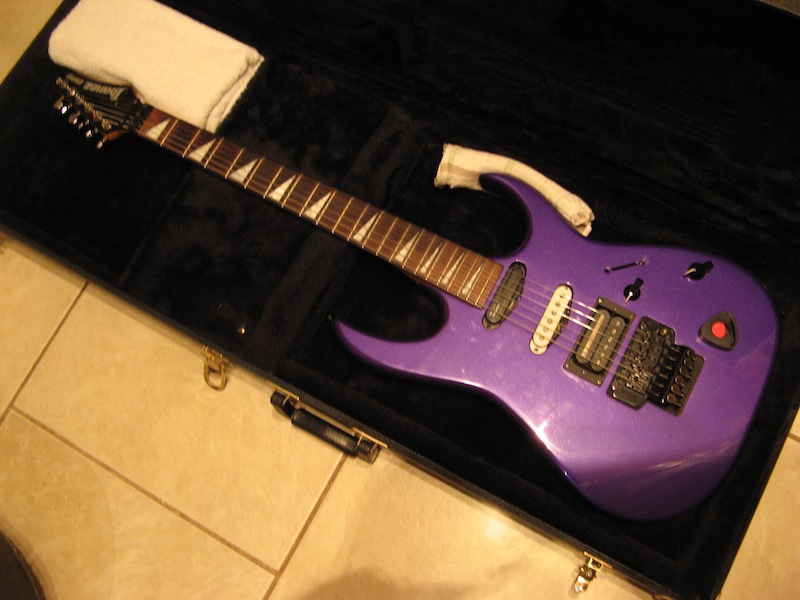 Ibanez_20120709.jpg