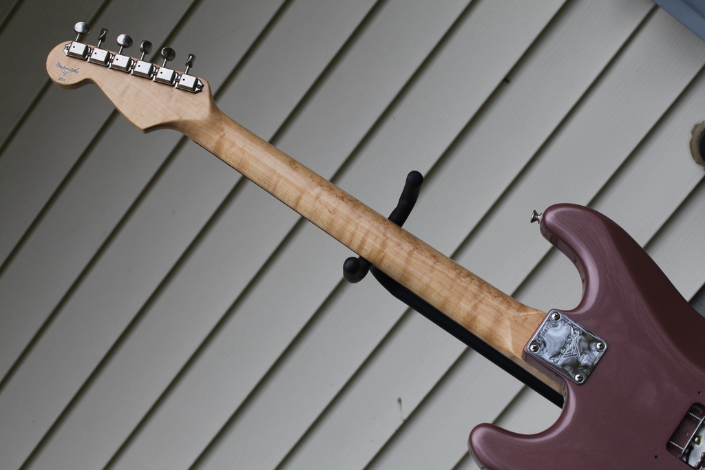 img_3775__strat_med.jpg