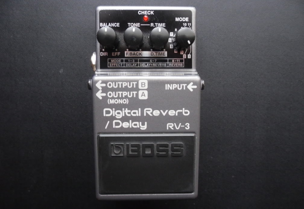 boss-rv-3-digital-reverb-delay-4441.jpg