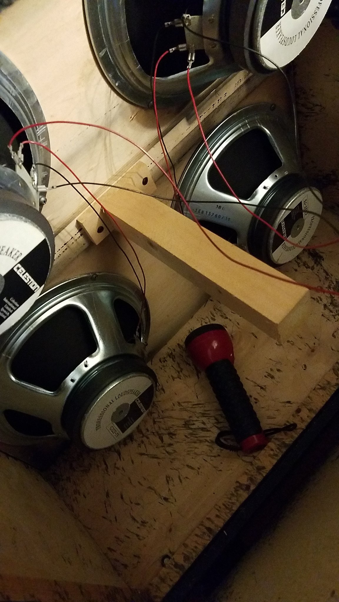 D_Ee2lTWsAA8fVS.jpg:large