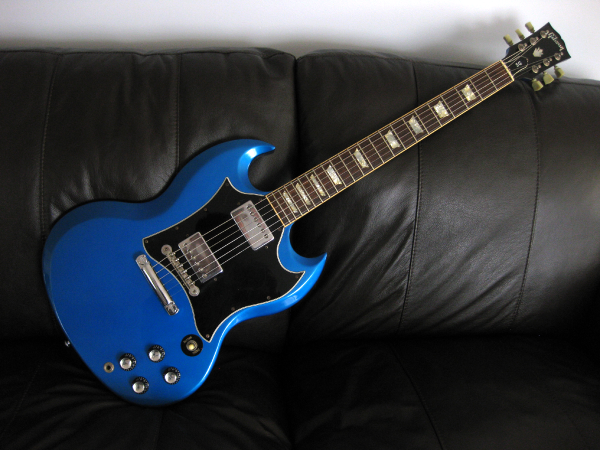 w93GibsonSGBlue-001.jpg
