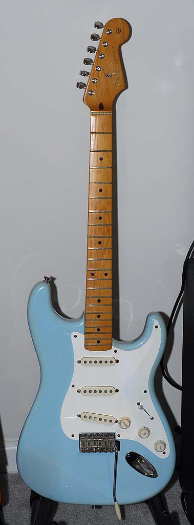 strat007.jpg