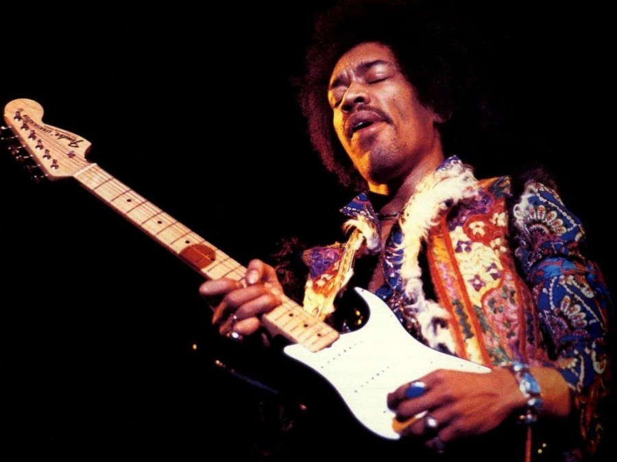 20150615174701Jimi_Hendrix_guitar___grammy_museum.jpg