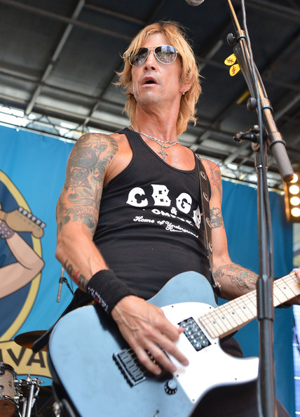 2012-CBGB-Festival-In-Times-Square-duff-mckagan-31493786-428-594.jpg