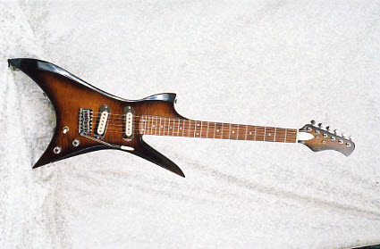 vintage-1983-hondo-h2-electric-guitar-01.jpg