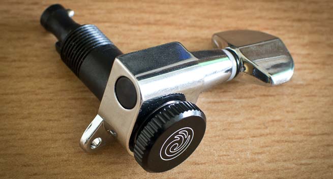 planet-waves-auto-trim-tuners-close.jpg